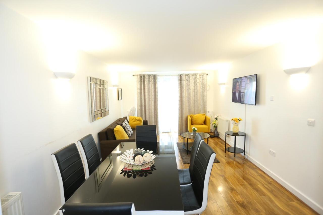Lovely View 2 Beds 2 Bath Apartment, ロンドン エクステリア 写真