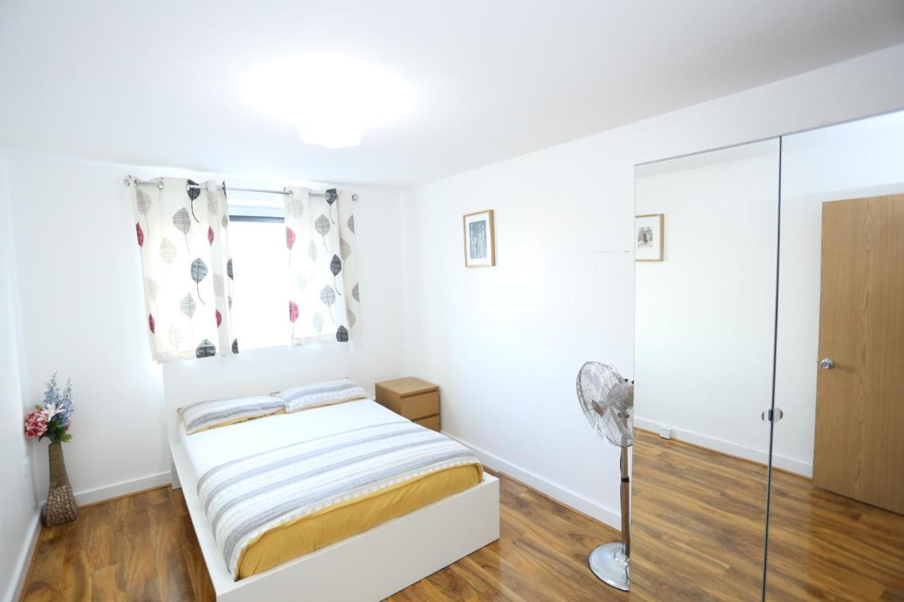 Lovely View 2 Beds 2 Bath Apartment, ロンドン エクステリア 写真