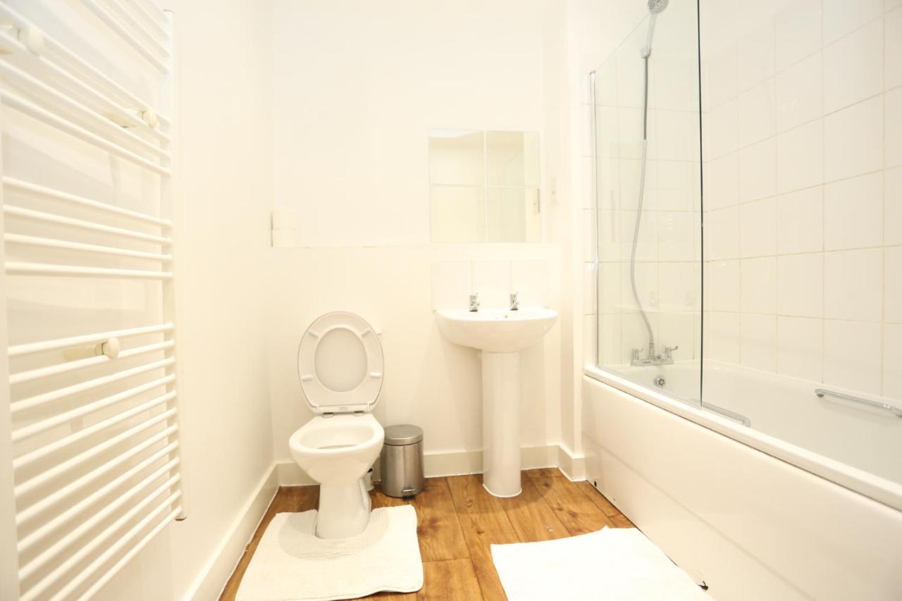 Lovely View 2 Beds 2 Bath Apartment, ロンドン エクステリア 写真
