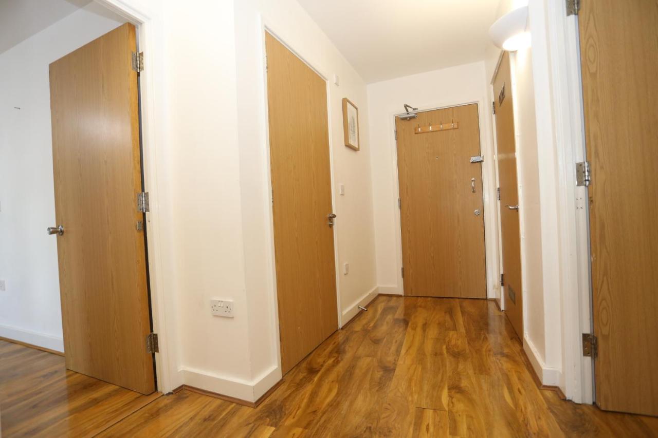Lovely View 2 Beds 2 Bath Apartment, ロンドン エクステリア 写真